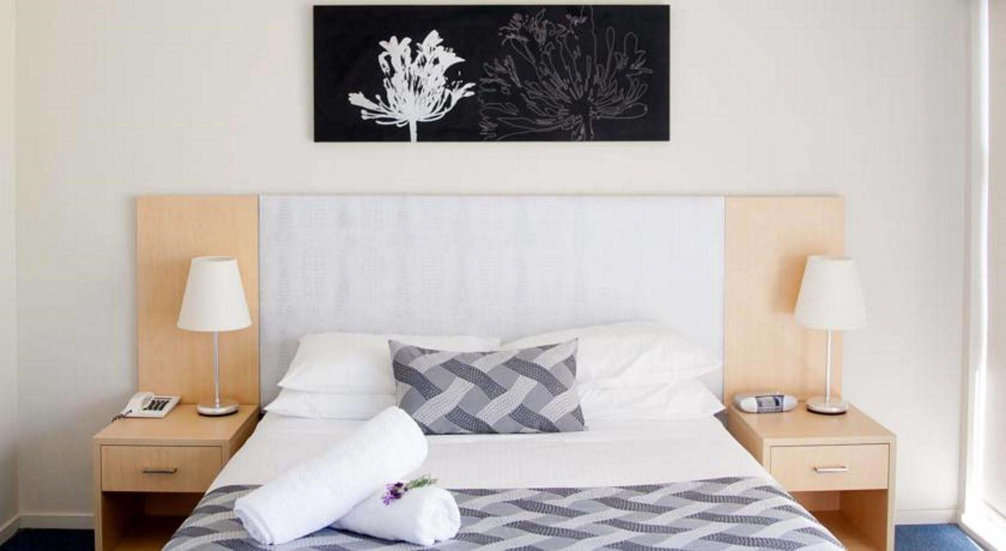Corrigans Cove Aparthotel
